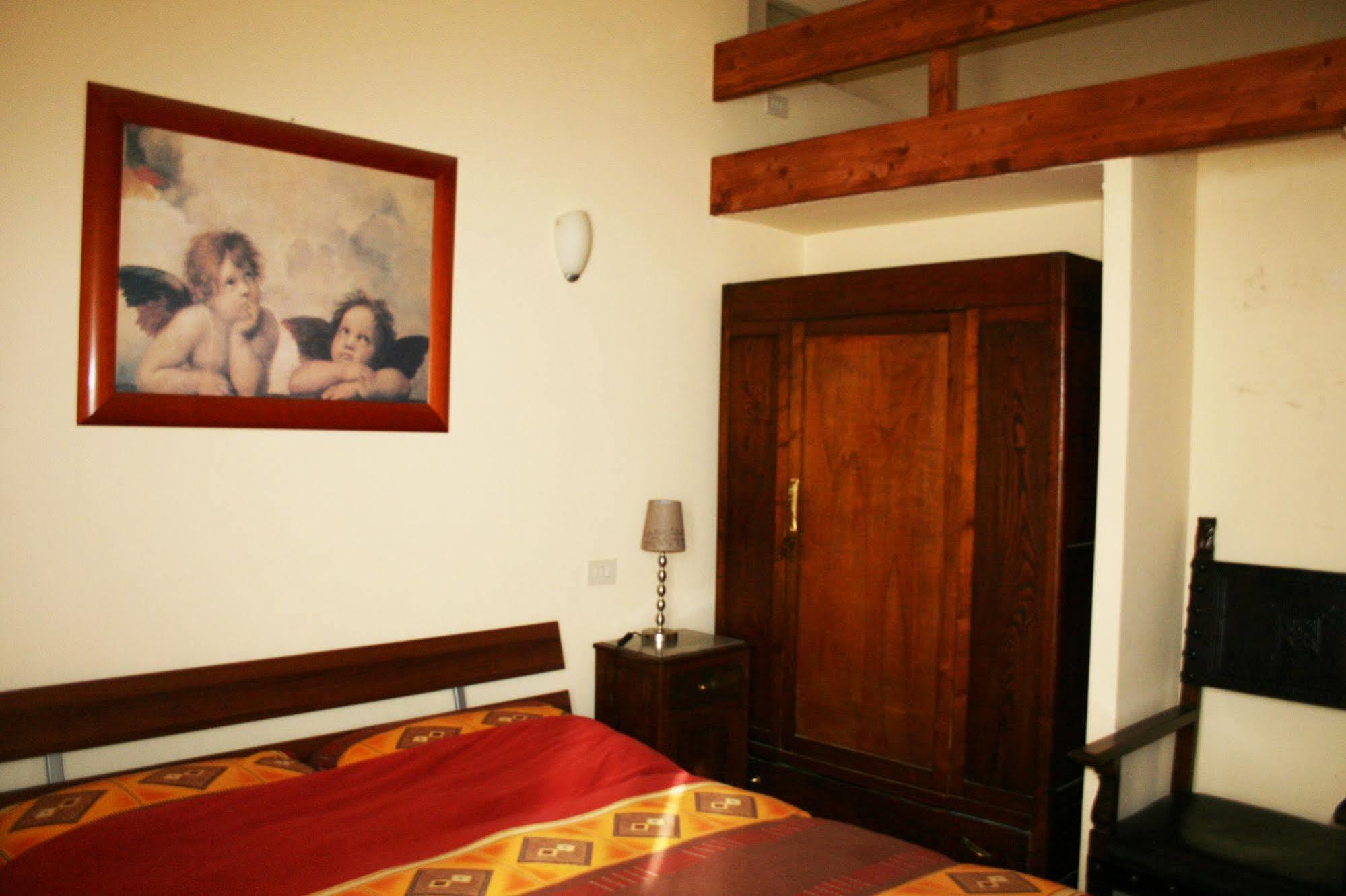 Casa Vacanza Spirito Libero Pianello  Exteriör bild
