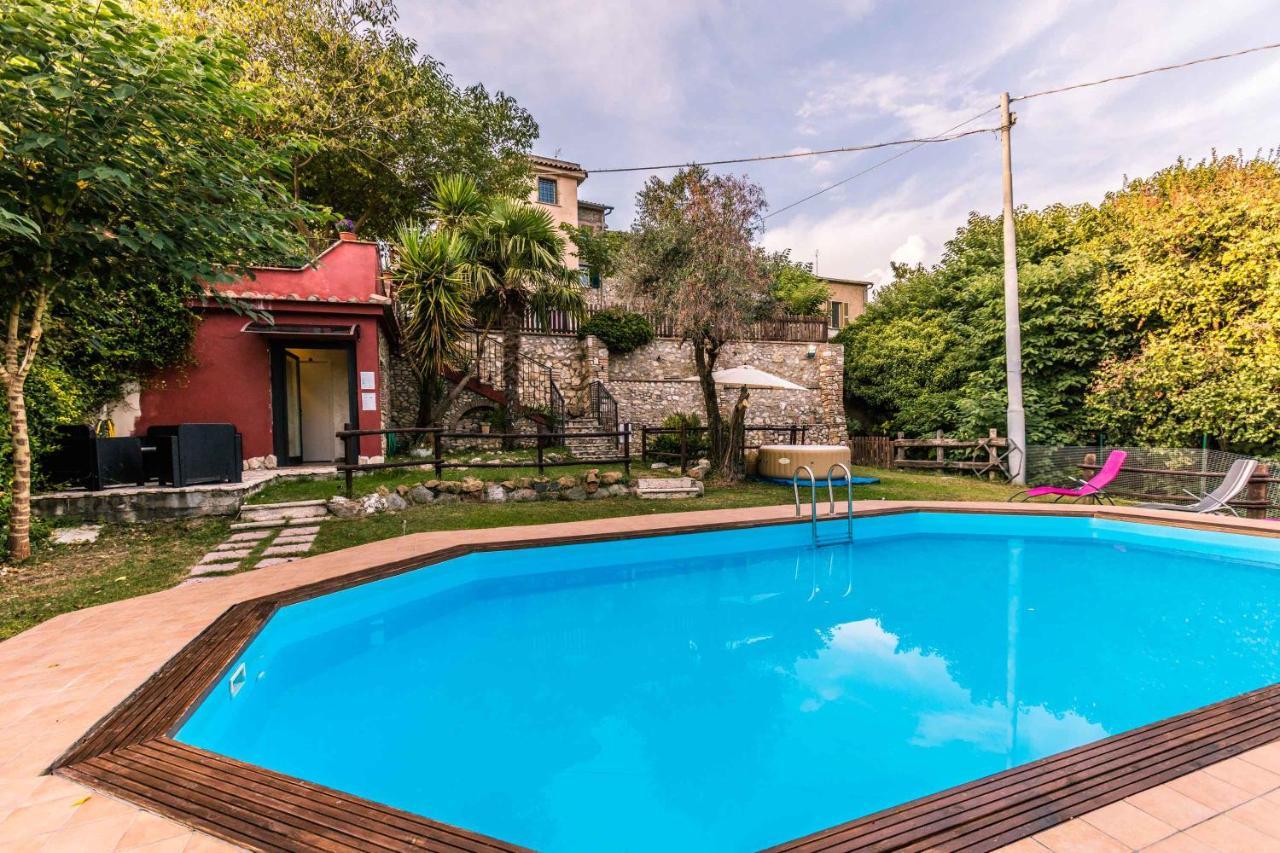 Casa Vacanza Spirito Libero Pianello  Exteriör bild
